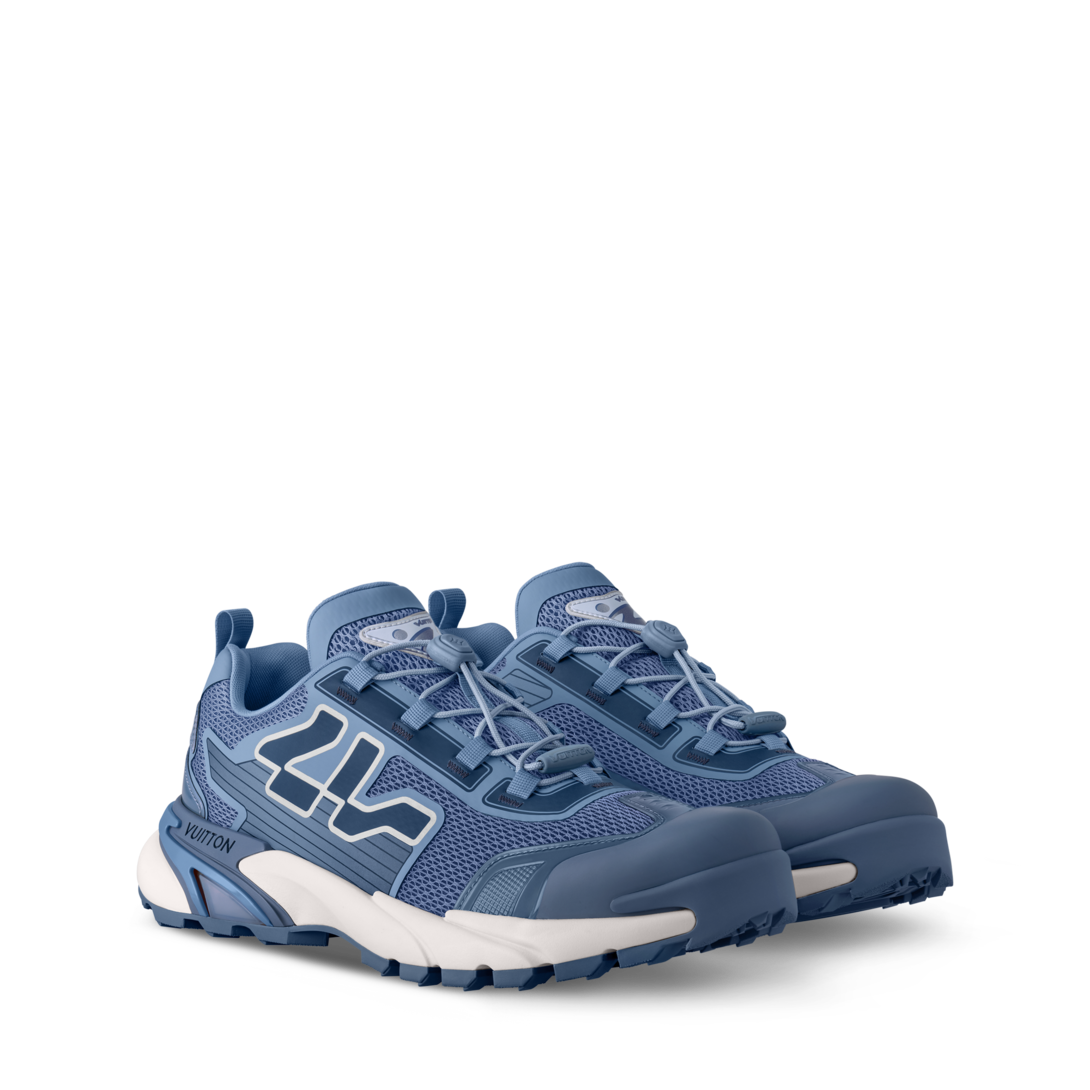 LOUIS VUITTON ネイビー迷彩スニーカー LOUIS VUITTON ネイビー迷彩スニーカー ルイ・ヴィトンから“カラフル